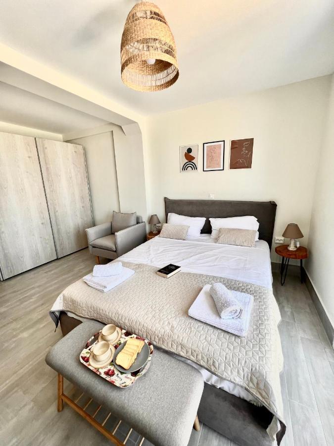 Vaso Beach Front Villa Ialysos  Buitenkant foto