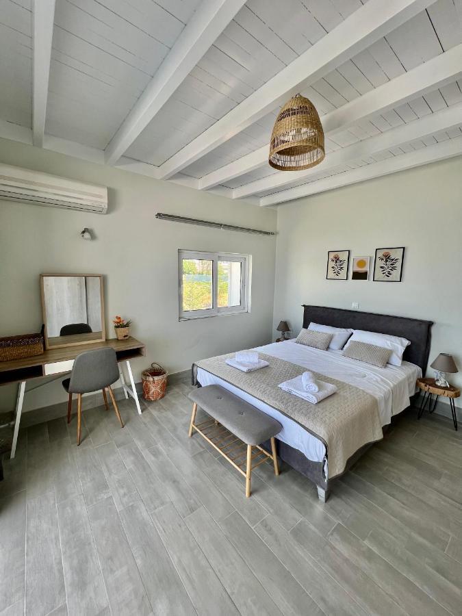 Vaso Beach Front Villa Ialysos  Buitenkant foto
